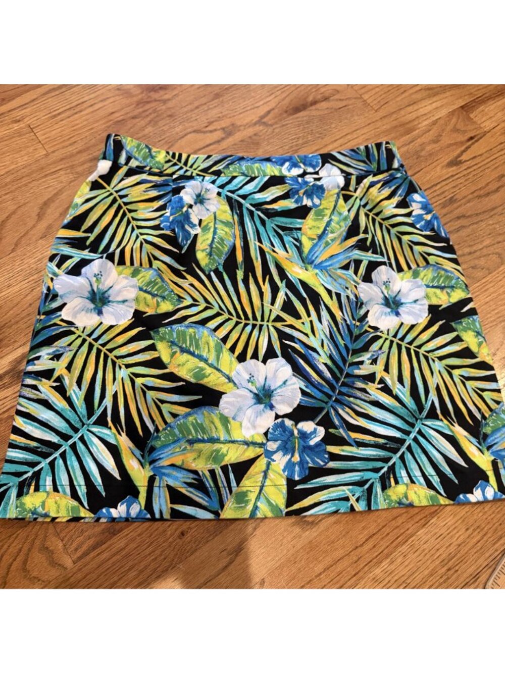 Rafaella Womens Green Blue Pull on Skort Skirt Medium - Picture 8 of 8